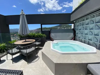 Apartamento com 2 Quartos à venda, 74m² no Agronômica, Florianópolis