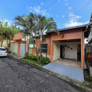 Casa de Condomínio com 5 Quartos à venda, 195m² no Quarenta Horas (Coqueiro), Ananindeua