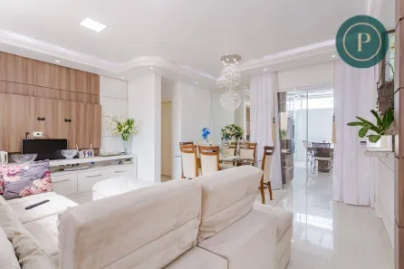 Casa de Condomínio com 3 Quartos à venda, 183m² no Pinheirinho, Curitiba