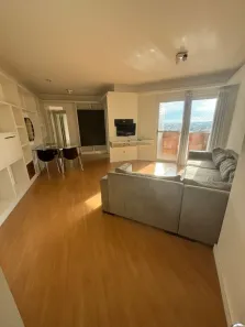 Apartamento com 2 Quartos para alugar, 78m² no Portão, Curitiba
