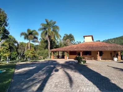 Fazenda/Sítio com 6 Quartos à venda, 400m² no Jacutinga, Guareí