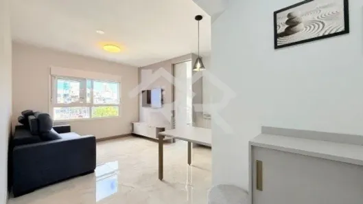 Apartamento com 1 Quarto para alugar, 43m² no Passo da Areia, Porto Alegre