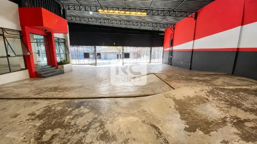 Galpão/Depósito/Armazém para alugar, 700m² no Carlos Prates, Belo Horizonte