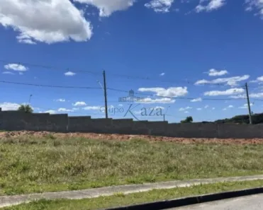 à venda, 754m² no Condomínio Recanto da Baronesa, São José dos Campos