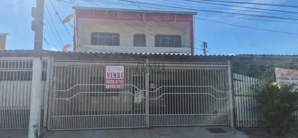 Casa com 5 Quartos à venda, 300m² no Samambaia Sul, Brasília