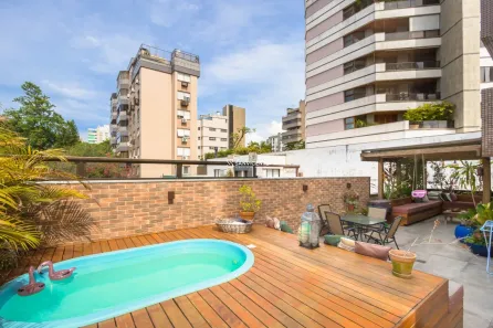 Apartamento com 2 Quartos para alugar, 147m² no Mont Serrat, Porto Alegre