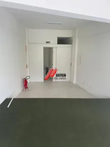 Ponto Comercial à venda, 69m² no Itacorubi, Florianópolis