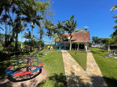 Fazenda/Sítio com 4 Quartos à venda, 1000m² no Jardim das Cerejeiras, Arujá