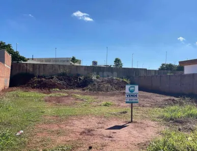 Lote/Terreno à venda, 300m² no Jardim São Francisco, Piracicaba