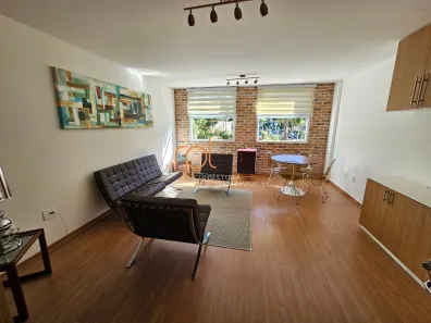 Sala Comercial à venda, 30m² no Quarteirão Brasileiro, Petrópolis