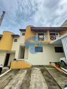 Sobrado com 3 Quartos à venda, 115m² no Jardim Karolyne, Votorantim