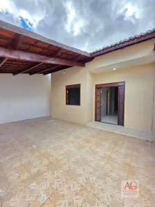 Casa com 2 Quartos à venda, 157m² no Parque Grangeiro, Crato