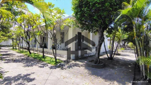 Casa com 7 Quartos à venda, 245m² no Varadouro, Olinda