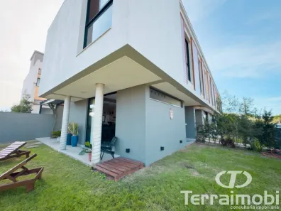 Sobrado com 3 Quartos à venda, 92m² no , Garopaba
