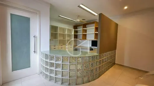 Sala Comercial à venda, 64m² no Vila Mathias, Santos