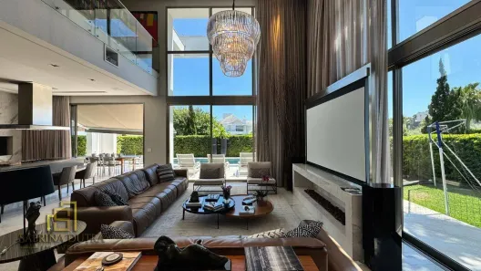 Casa com 4 Quartos à venda, 665m² no Jurerê Internacional, Florianópolis
