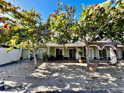 Casa com 3 Quartos à venda, 102m² no Marina, Xangri-lá