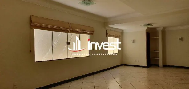 Casa com 3 Quartos à venda, 264m² no Vila Olímpica, Uberaba