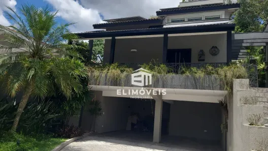 Casa de Condomínio com 3 Quartos para alugar, 250m² no Arujázinho IV, Arujá
