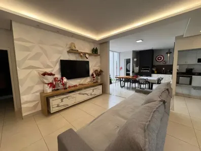Casa com 3 Quartos à venda, 173m² no Santa Mônica, Uberlândia