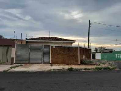 Casa com 3 Quartos à venda, 112m² no Jardim Regina, Araraquara