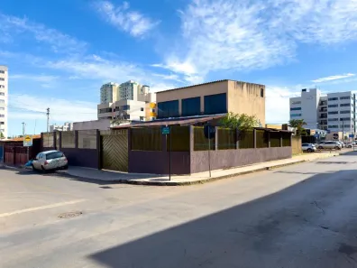 Casa com 6 Quartos à venda, 300m² no Samambaia Norte, Brasília