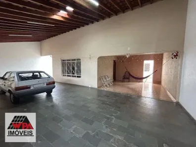 Casa com 3 Quartos à venda, 213m² no Parque Gramado, Americana