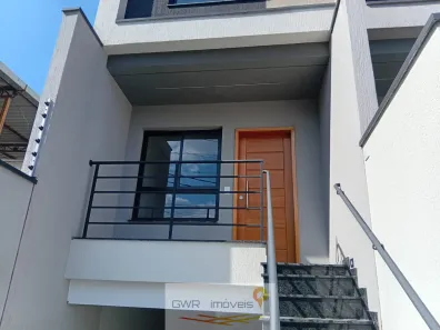 Sobrado com 3 Quartos à venda, 134m² no Vila Araguaia, São Paulo