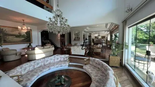 Casa de Condomínio com 4 Quartos para alugar, 750m² no Residencial Morada dos Pássaros-Aldeia da Serra, Barueri