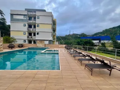 Apartamento com 2 Quartos à venda, 72m² no Samambaia, Petrópolis