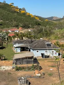 Fazenda/Sítio com 3 Quartos à venda, 11000m² no , Ouro Fino