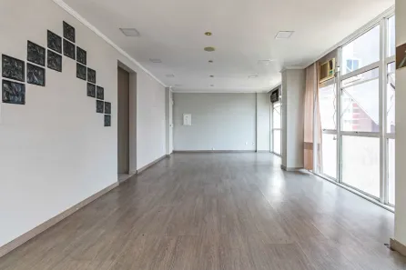Ponto Comercial para alugar, 97m² no Cerqueira César, São Paulo