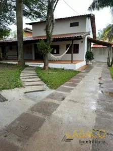 Sobrado com 5 Quartos para alugar, 400m² no Residencial Samambaia, São Carlos