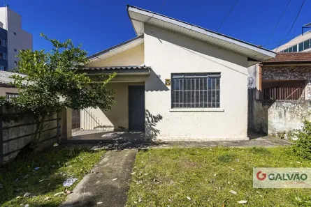 Casa com 3 Quartos para alugar, 63m² no Bacacheri, Curitiba
