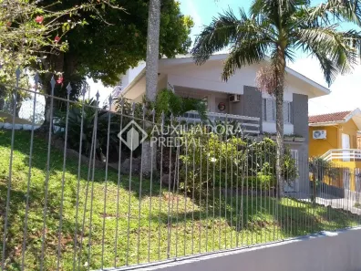 Casa com 5 Quartos à venda, 270m² no Primavera, Novo Hamburgo