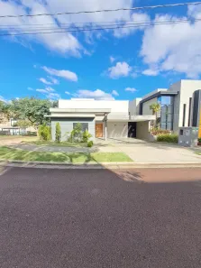 Casa com 4 Quartos para alugar, 220m² no Jardim Carvalho, Ponta Grossa