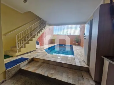 Sobrado com 3 Quartos para venda ou aluguel, 211m² no Cidade Mãe do Céu, São Paulo
