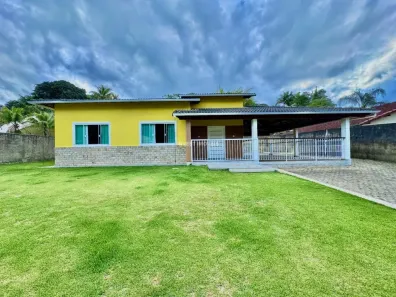 Casa com 3 Quartos à venda, 1684m² no Parque Jardim da Serra, Juiz de Fora