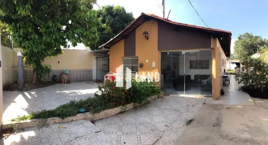 Casa com 3 Quartos à venda, 560m² no Cristo Rei, Teresina