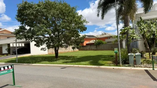 Lote/Terreno à venda, 499m² no Jardins Atenas, Goiânia