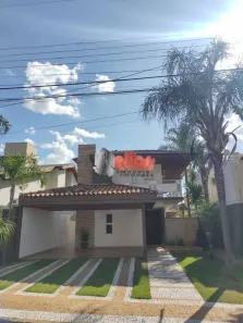 Casa de Condomínio com 3 Quartos à venda, 270m² no Vila Aviação, Bauru