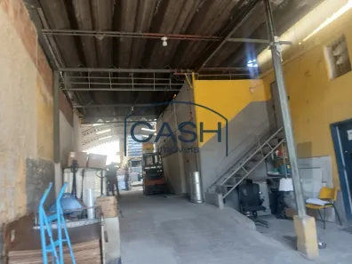 Galpão/Depósito/Armazém para alugar, 1200m² no Benfica, Rio de Janeiro