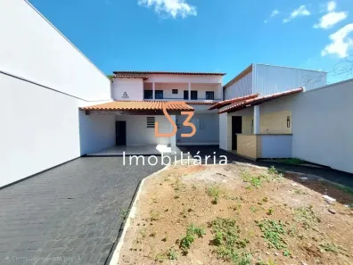 Sobrado com 5 Quartos para alugar, 250m² no Umuarama, Uberlândia