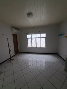 Casa com 2 Quartos para alugar, 100m² no Marco, Belém