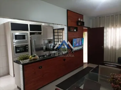 Casa com 2 Quartos à venda, 80m² no Jardim Montecatini, Londrina