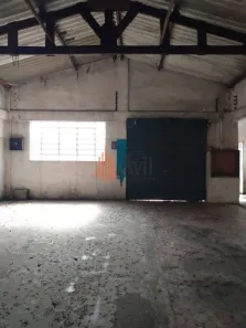 Galpão/Depósito/Armazém para alugar, 1600m² no Vila Paranaguá, São Paulo