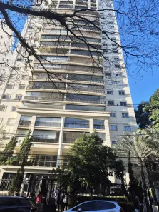Apartamento com 3 Quartos para alugar, 130m² no Moema, São Paulo
