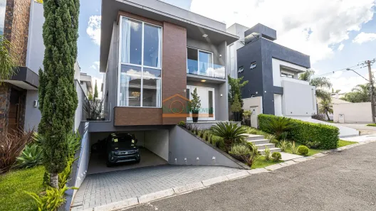 Casa de Condomínio com 3 Quartos à venda, 290m² no Santa Felicidade, Curitiba