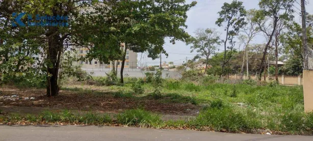 Lote/Terreno à venda, 746m² no Jardim Colonial, Bauru