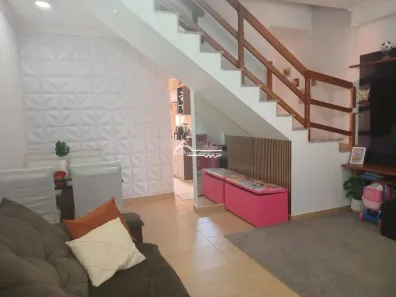 Casa de Condomínio com 2 Quartos à venda, 80m² no Jardim Primavera, Jacareí